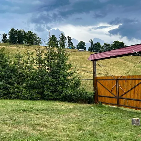 апецька 山林小屋 Dubove