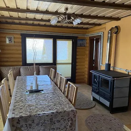 山林小屋 апецька *