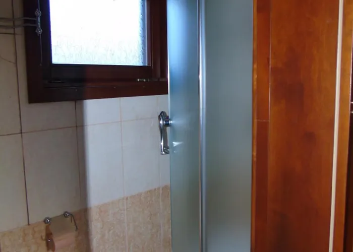 апецька Orman Evi Dubove